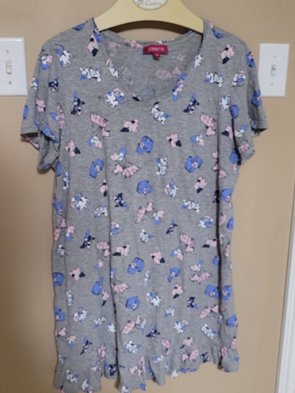 💚Free In Any Bundle Over $10 Nightshirt with Pink & Blue Puppy Print